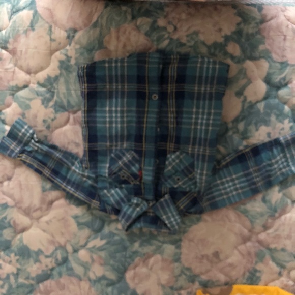 3-6 months & 6 months clothing - Picture 4 of 8